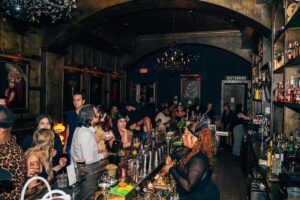 Atlas Cocktail Bar Ventures Into Houston-1