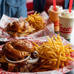 Freddy’s Frozen Custard & Steakburgers Scoops Up 20-Store Deal-1